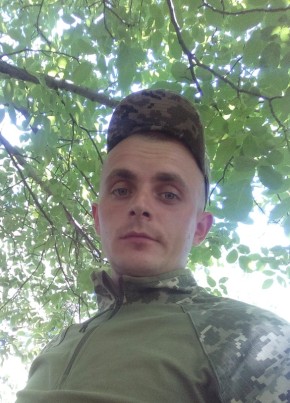 Богдан, 29, Україна, Хмельницький