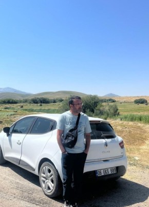 İbrahim из İstanbul 42 года