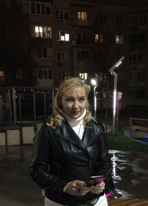 Оксана Горбунова из Астрахани 45 лет