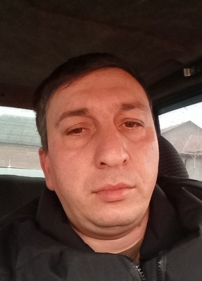 Алан из Владикавказа 37 лет
