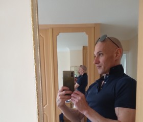 Alpharius, 43, Chongqing