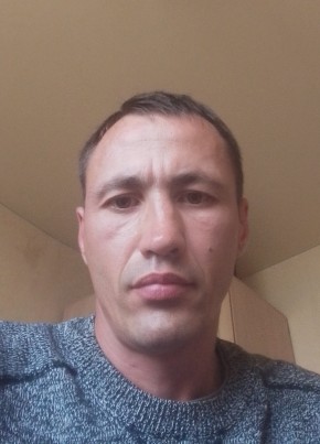 Александр из Новороссийска 40 лет