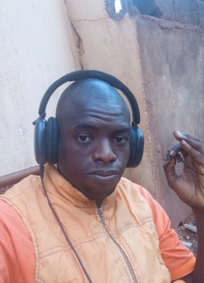 Black из Bamako 27 лет