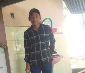 Thành, 32, Hanoi