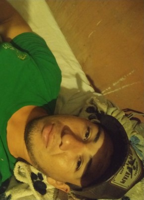 Javier из Asunción 18 лет