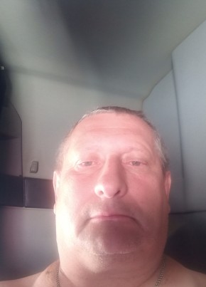 Юрий из Тольятти 54 года