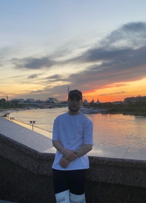 Артём из Ивантеевка (Московской обл.) 24 года