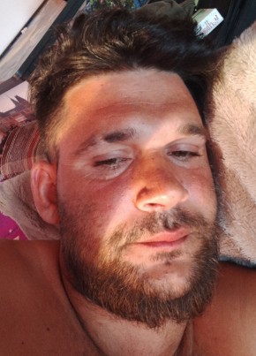 Ionut из Oradea 31 год