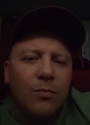 Павел, 34, Россия, Псков