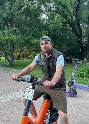 Одил из Москвы 33 года