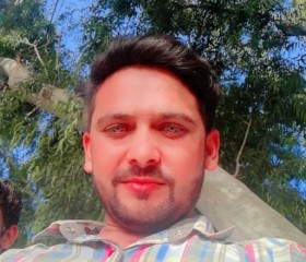 Khurram, 31, Islamabad