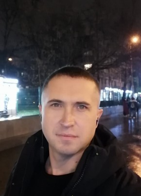 Алексей Голутв, 37, Россия, Москва