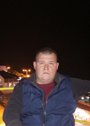Михаил, 35, Россия, Алушта