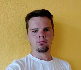 Alin Robert, 19, Iasi