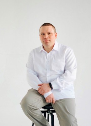 Роман из Магнитогорска 41 год