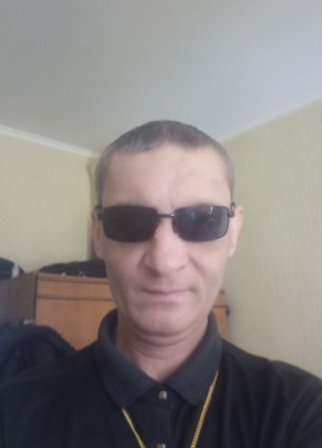 VITALIY KUZhANKUY, 41, Russia, Klyuchi (Kamtsjatka)