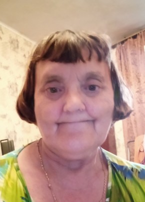 Елена из Екатеринбурга 65 лет