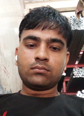 Anil, 18, India, Bahraich