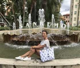 Kseniya, 49, Moscow