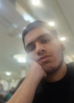 Taha из تِهران 18 лет