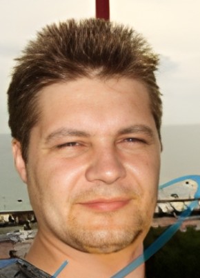 Олег из Барнаула 47 лет