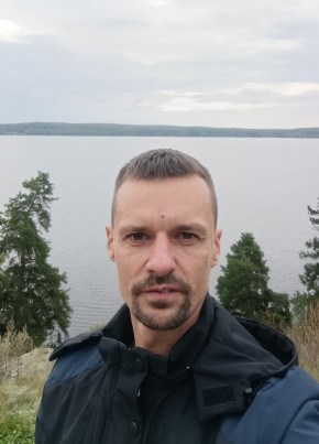 Сергей из Нижней Туры 37 лет