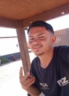 Felipe из Santarém 19 лет