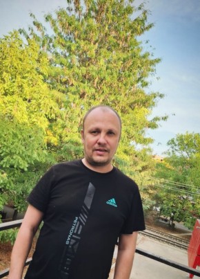 Денис. из Краснодара 35 лет