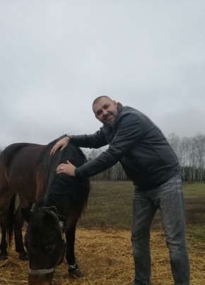 Василий из Старого Оскола 43 года
