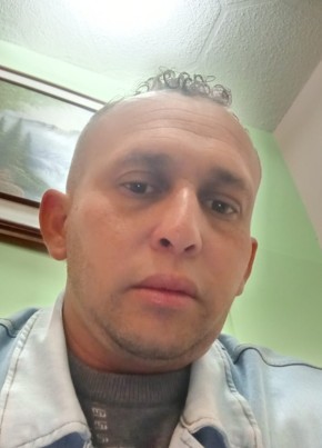 Jose из Patía 35 лет
