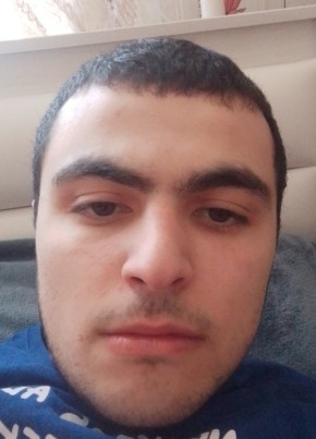 Жорик из Орёла 19 лет