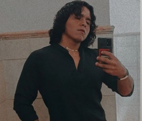 Bryan Moya, 26, Tecamachalco