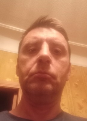 Виктор из Батайска 53 года