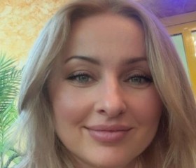 Gala, 43, Moscow