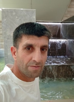 Роман из Уфы 44 года