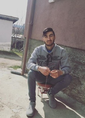 Ahmeetbeeyy, 26, جمهورية العراق, قضاء زاخو