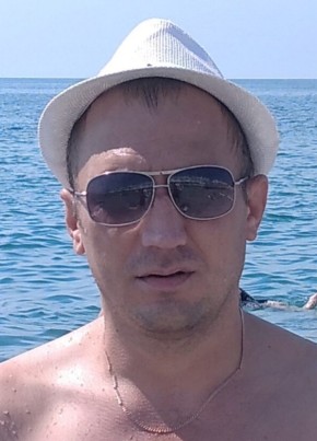 Роман, 40, Россия, Москва