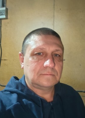 Денис из Ворсмы 46 лет