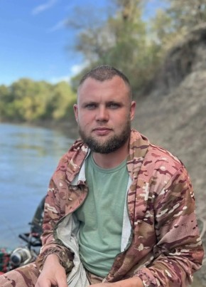 Егор из Усть-Лабинска 32 года