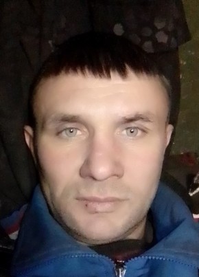 Роман, 41, Россия, Североуральск