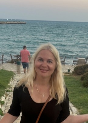 Natalie из Sacramento 48 лет
