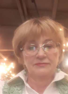 Галина, 65, Россия, Гатчина