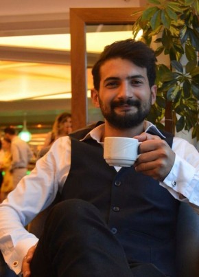 Ahmet  Karaosm, 28, Türkiye Cumhuriyeti, Uşak