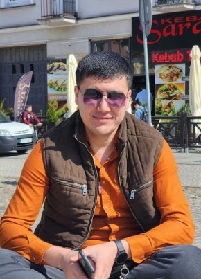 Alisher Jurayev, 29, Kazakhstan, Oral