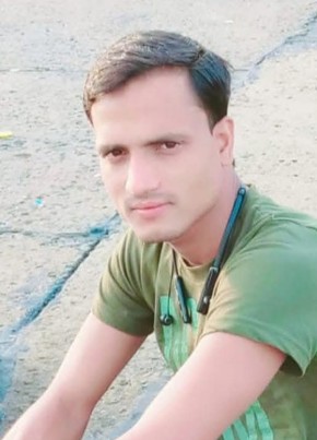Sagar Kumar из Calcutta 18 лет