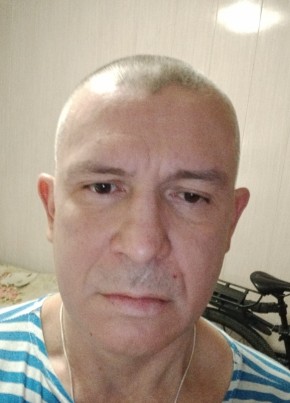 Владимир из Петрозаводска 44 года