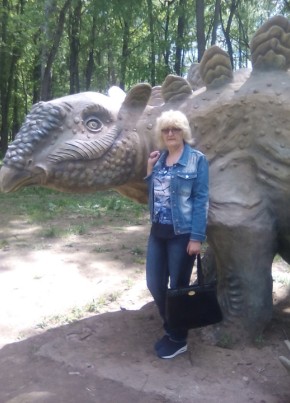 Галина, 63, Россия, Москва