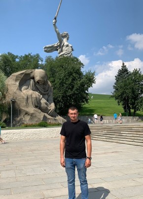 Олег, 40, Россия, Александров Гай