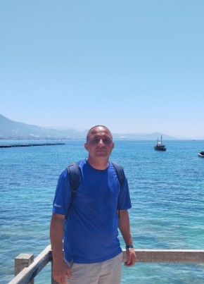 Tuncay из İstanbul 40 лет