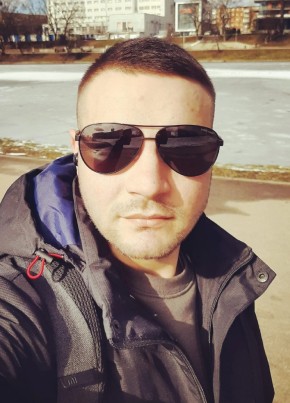 Иван, 34, Россия, Калининград